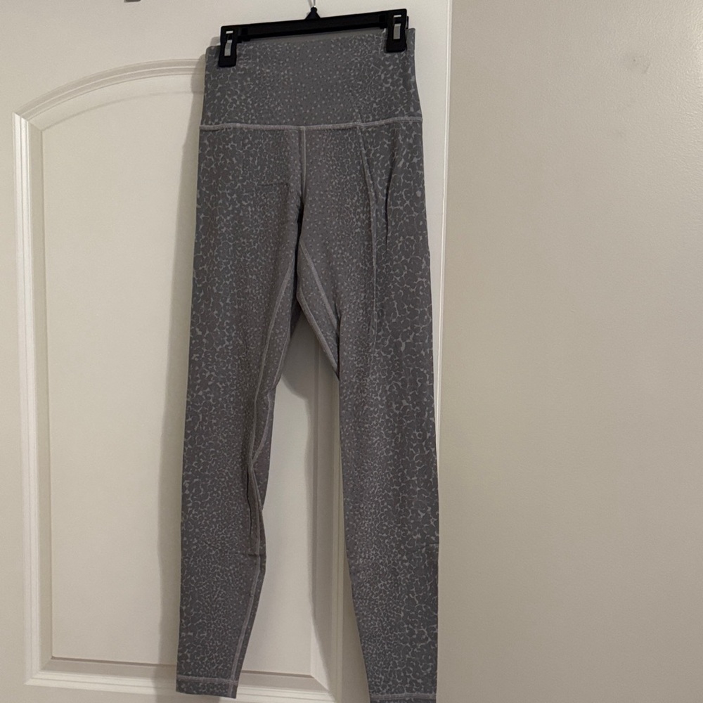 lululemon athletica Gray Patterned Leggings Align